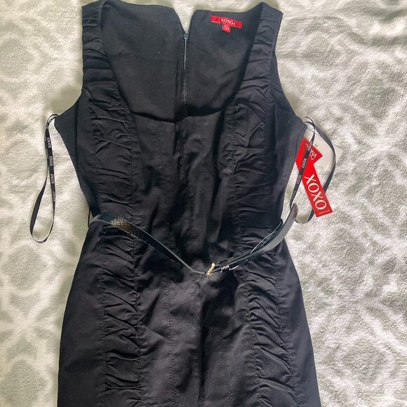 NWT Women's 5/6 Black Barcelona Sheath Dress XOXO - Picture 1 of 2